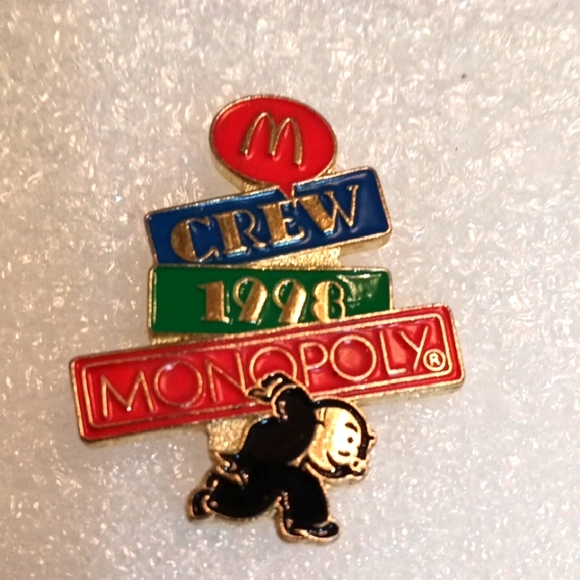 McDonald's Monopoly Crew Pin with Red and Blue - Picture 1 of 4